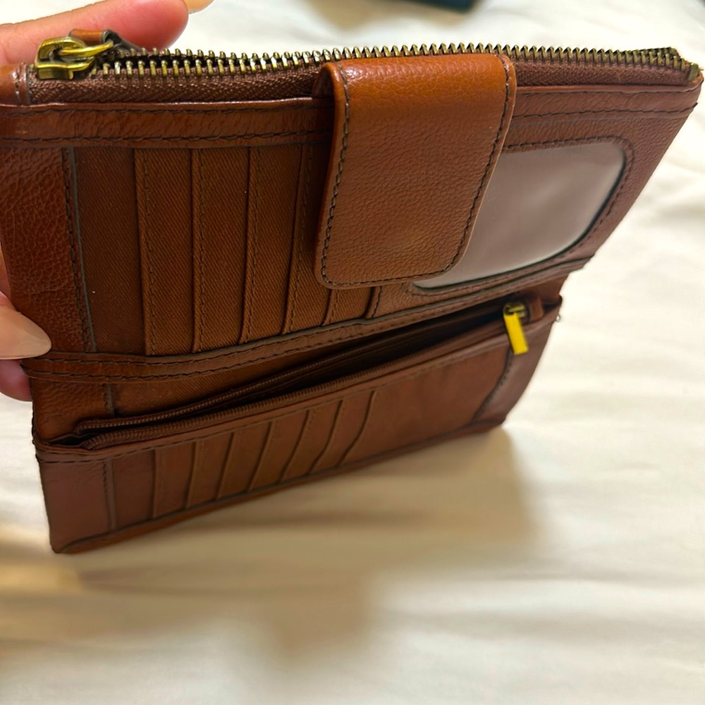 Fossil Cowhide Leather Wallet Cognac Color - image 6